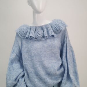 Sweter premium z falbanką różami 3 D, niebieski, rozmiar uniwersalny