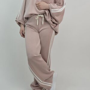 Dres masełkowy o kroju nietoperzowym w kolorze brudnego różu, rozmiar uniwersalny