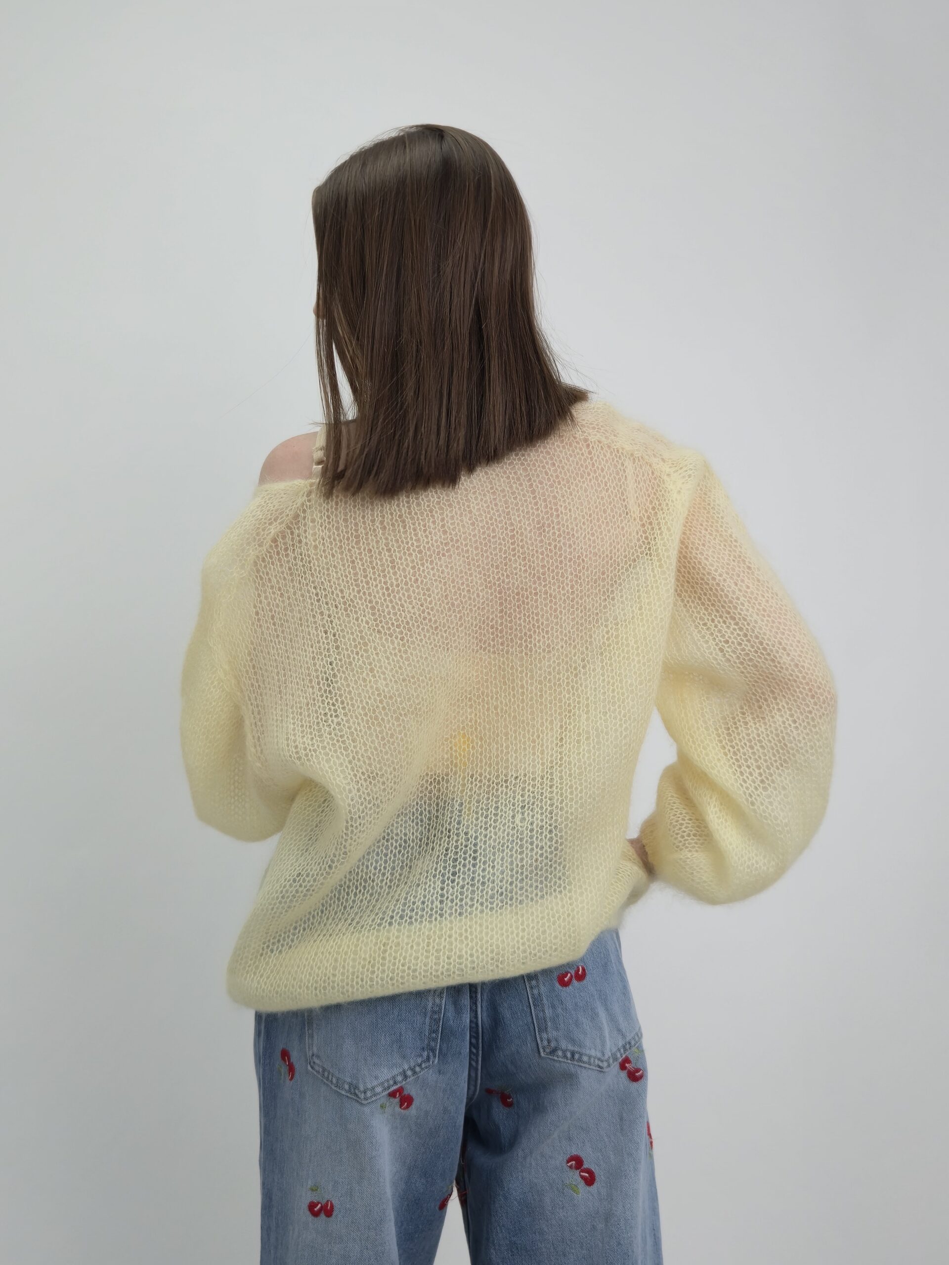 Sweter Ażurowy Kid Mohair pastelowy żółty - obrazek 3