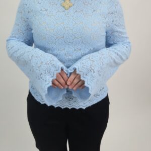 Bluzka koronkowa z motywem róż , welurowana na stójce niebieska, rozmiar M/L