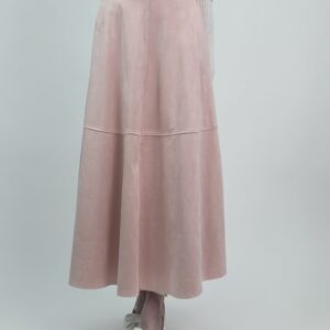 Pudrowa spódnica midi z e-zamszu – soft elegance