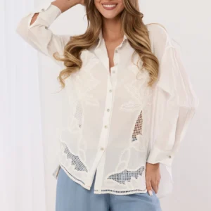 Koszula z haftem ażurowym i asymetrycznym dołem, rozmiar uniwersalny