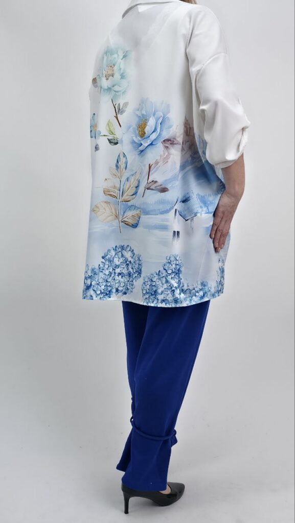 Koszula Oversize Blue Garden rozmiar uniwersalny - większy - obrazek 4