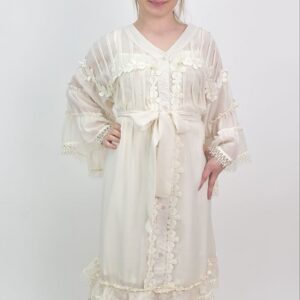 Zwiewna sukienka maxi boho, haft i koronka