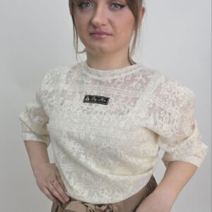 Bluzka haftowana elegancka Perola, kolor śmietankowy – produkt polski 🇵🇱