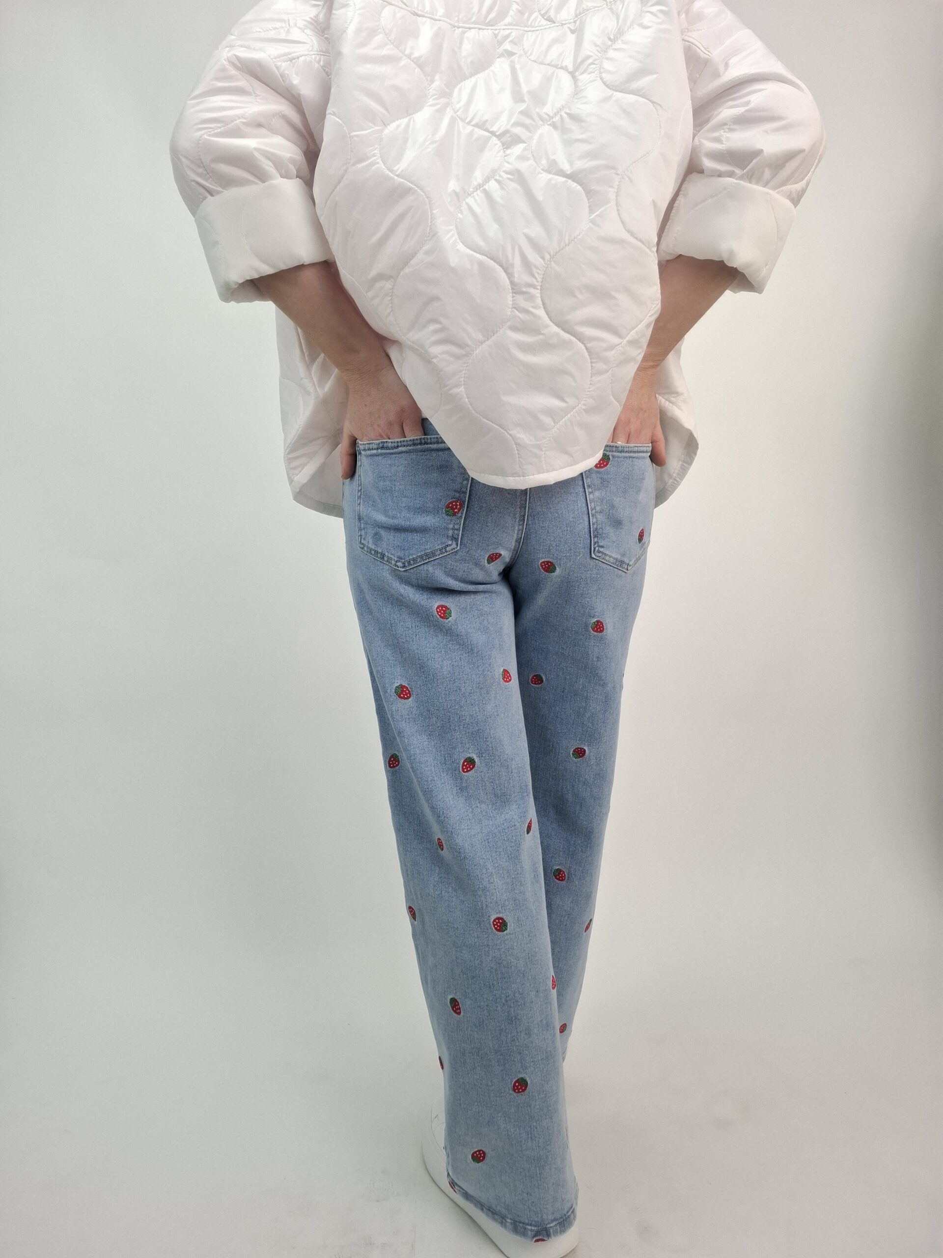 Spodnie Jeansy Strawberry Wide Leg - obrazek 6