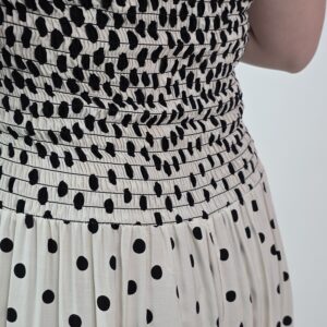 Kombinezon w kropki czarno biały wiskoza