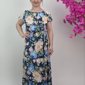 Długa sukienka w kwiaty granatowa z falbaną