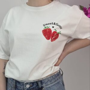 T-shirt damski bawełniany nadruk truskawek