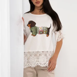 Designerska bluzka boho z koronką i jamnikiem