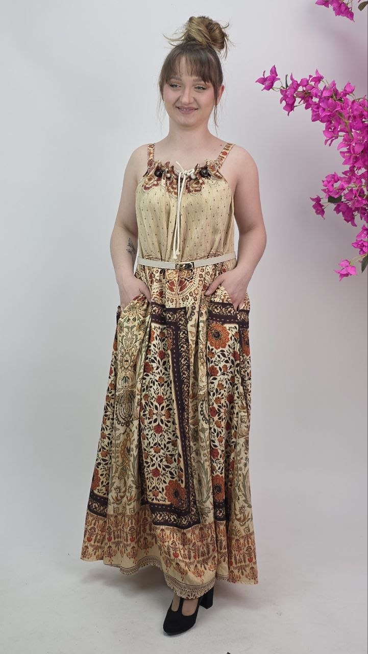 Sukienka maxi boho z orientalnym printem