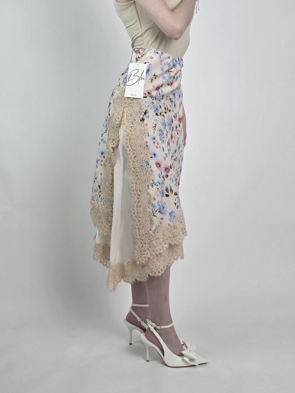 Spódnica Flower Lace Premium Asymetryczna - obrazek 2