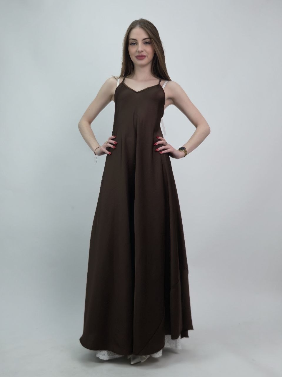 Czeko sukienka satynowa maxi elegancka