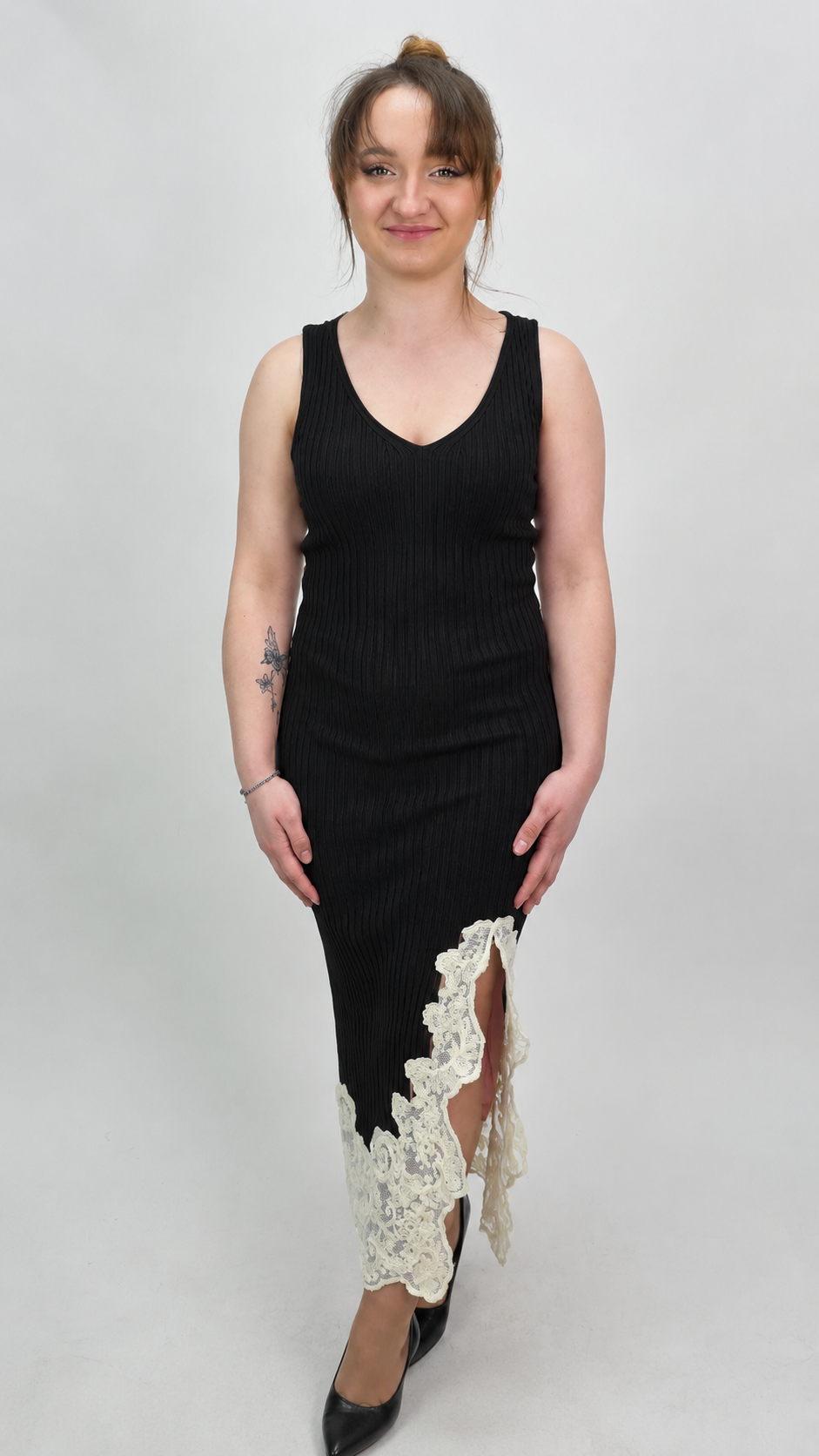 Sukienka Midi Tuba Lace Black
