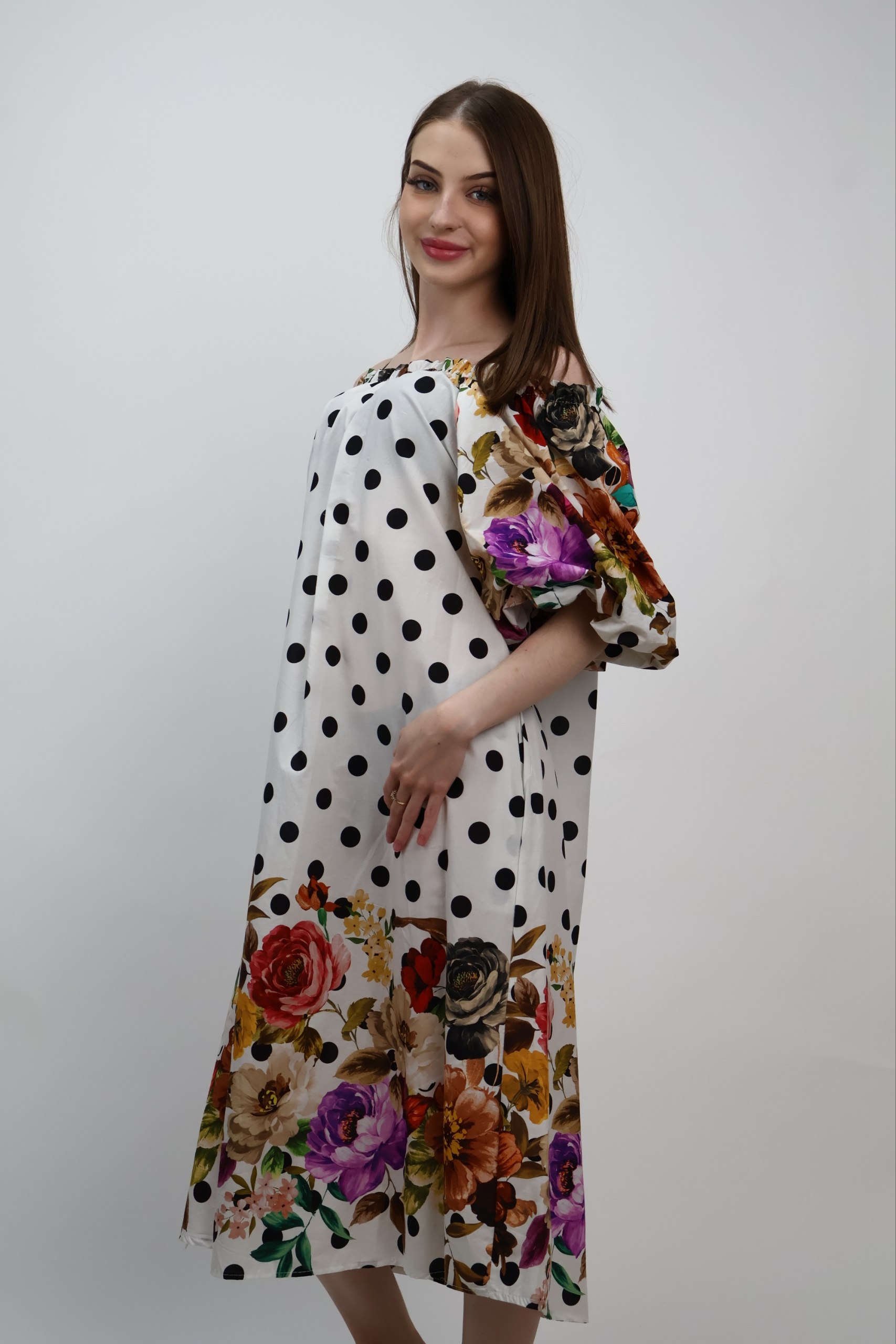 Sukienka Midnight Bloom – bawełniana w kwiaty - obrazek 2