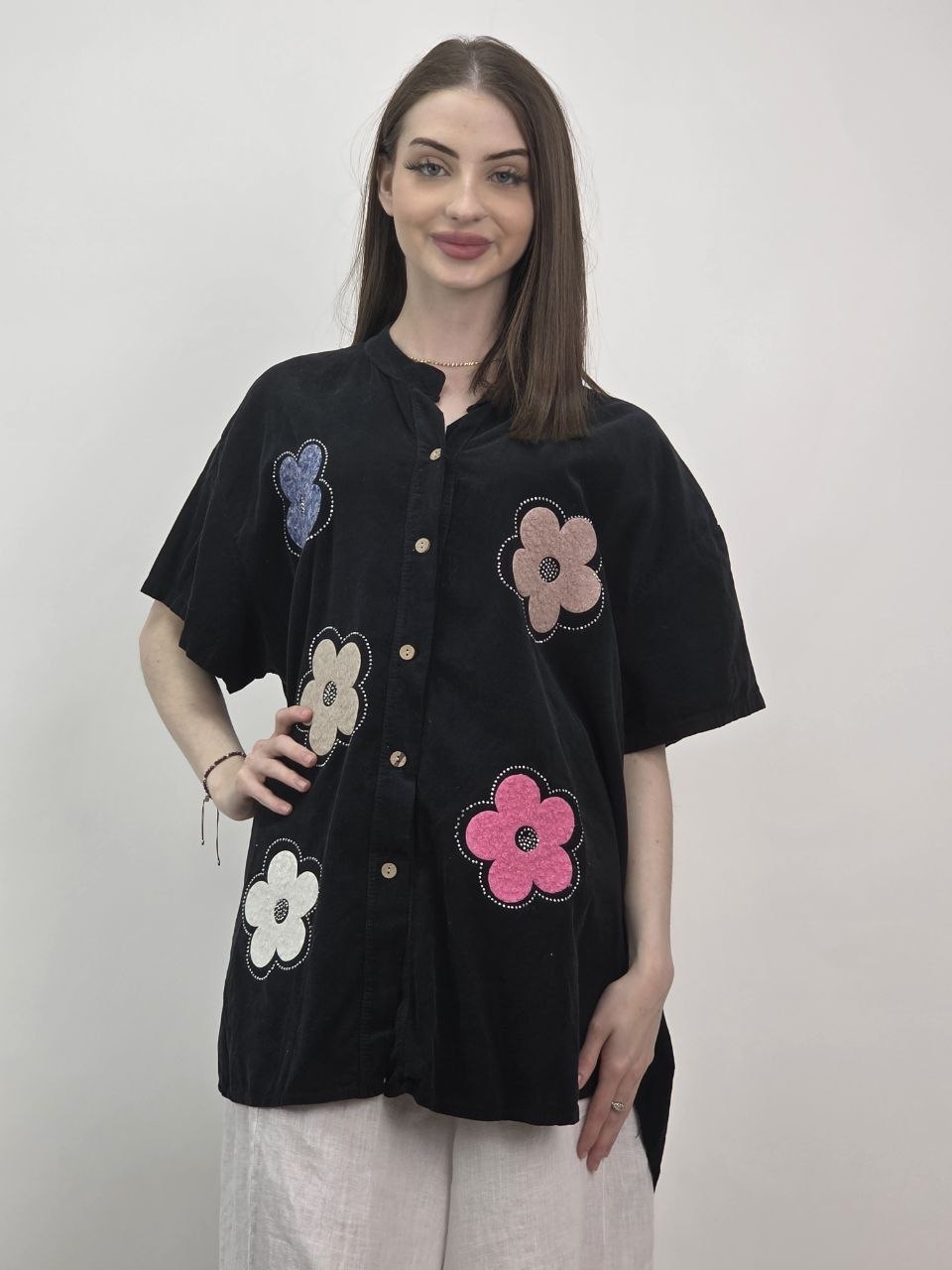 Włoska Koszula Sztruksowa Daisy Black - obrazek 5