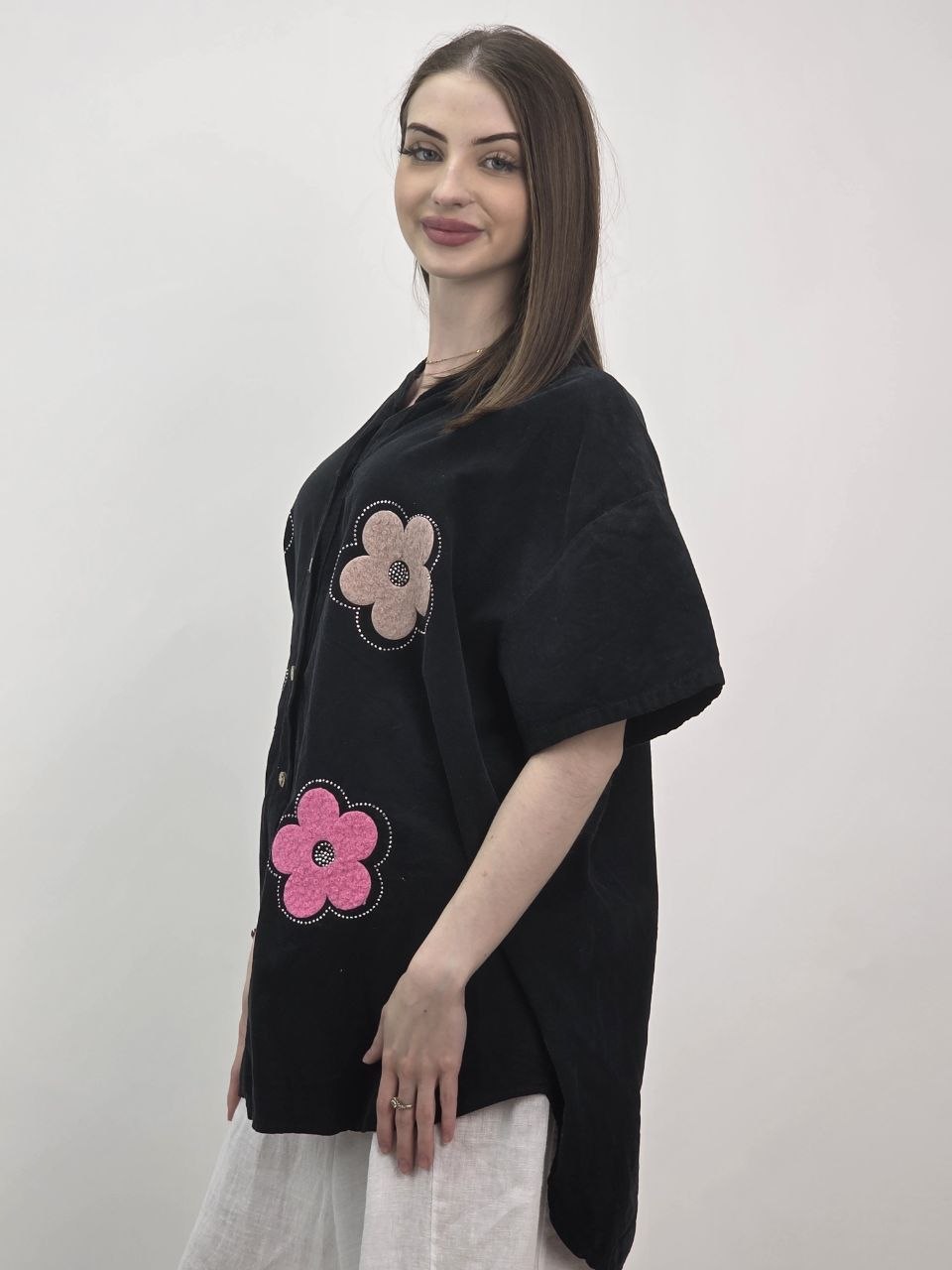 Włoska Koszula Sztruksowa Daisy Black - obrazek 4
