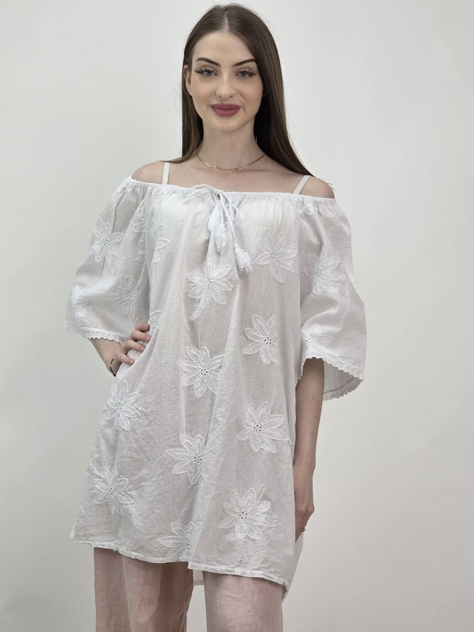 Włoska Bluzka Oversize Fiore Bianco – Biała - obrazek 4