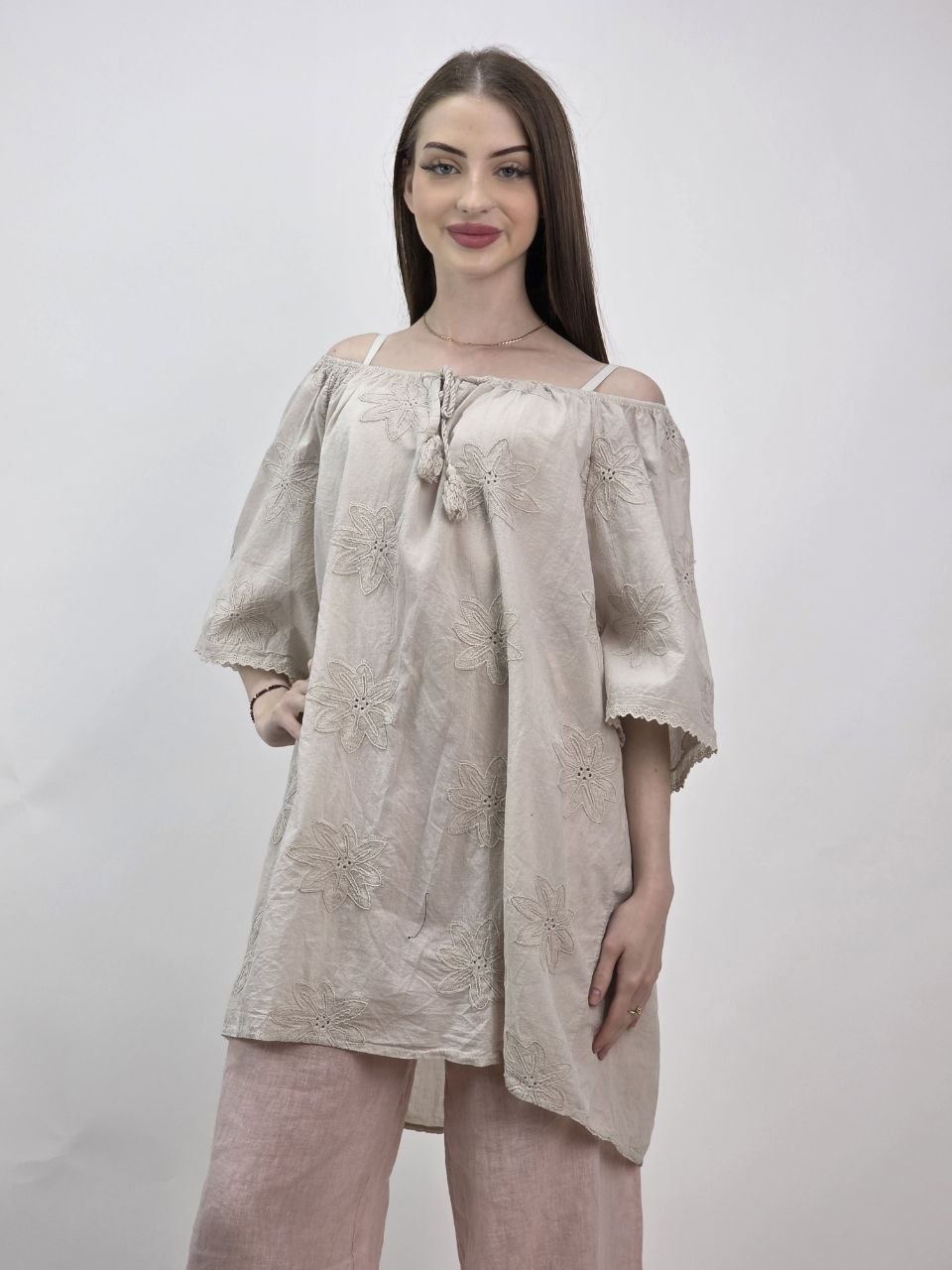 Włoska Bluzka Oversize Fiore Beige – Beżowa