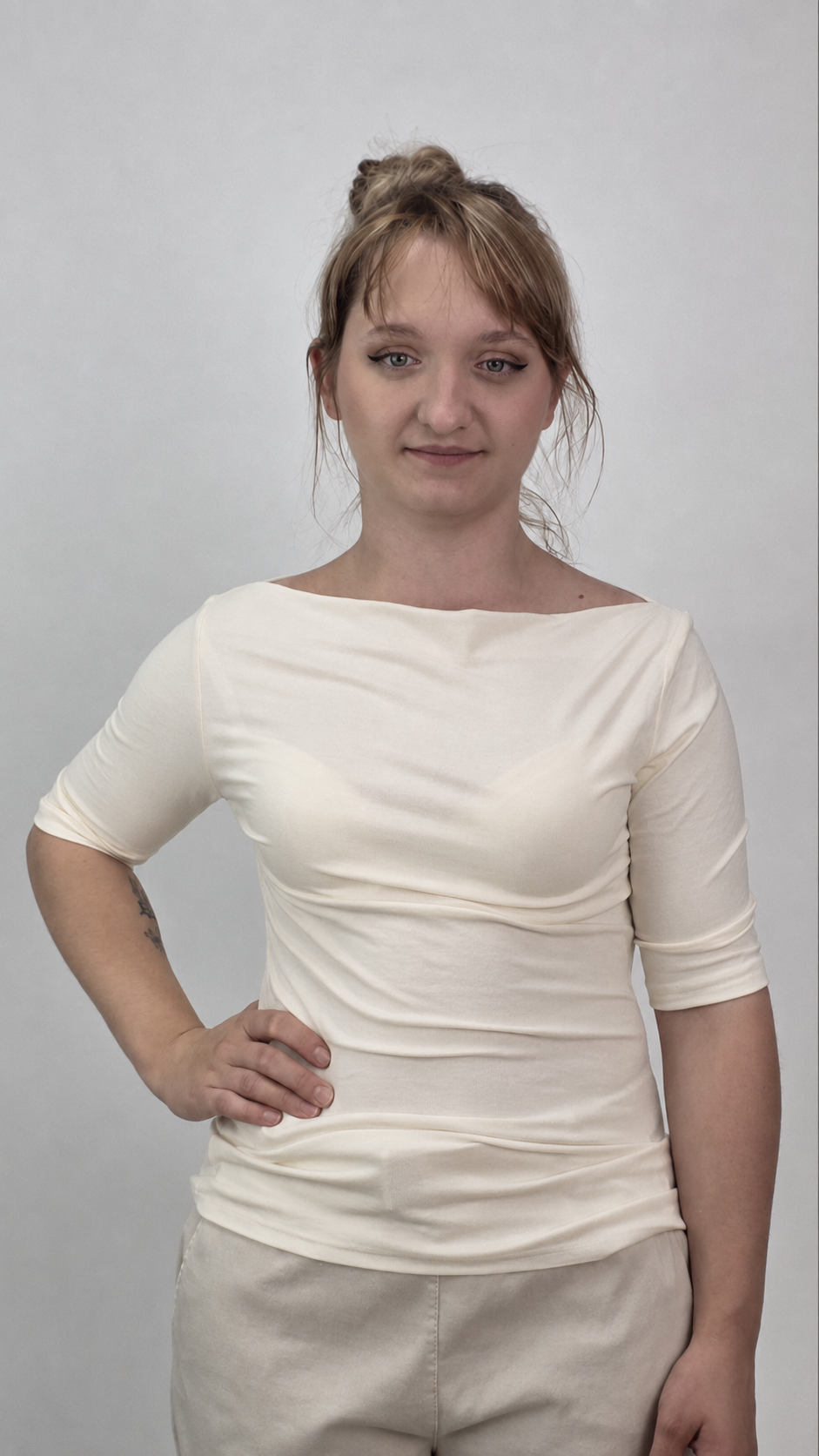 Taliowana bluzka bawełniana Bella Ecru