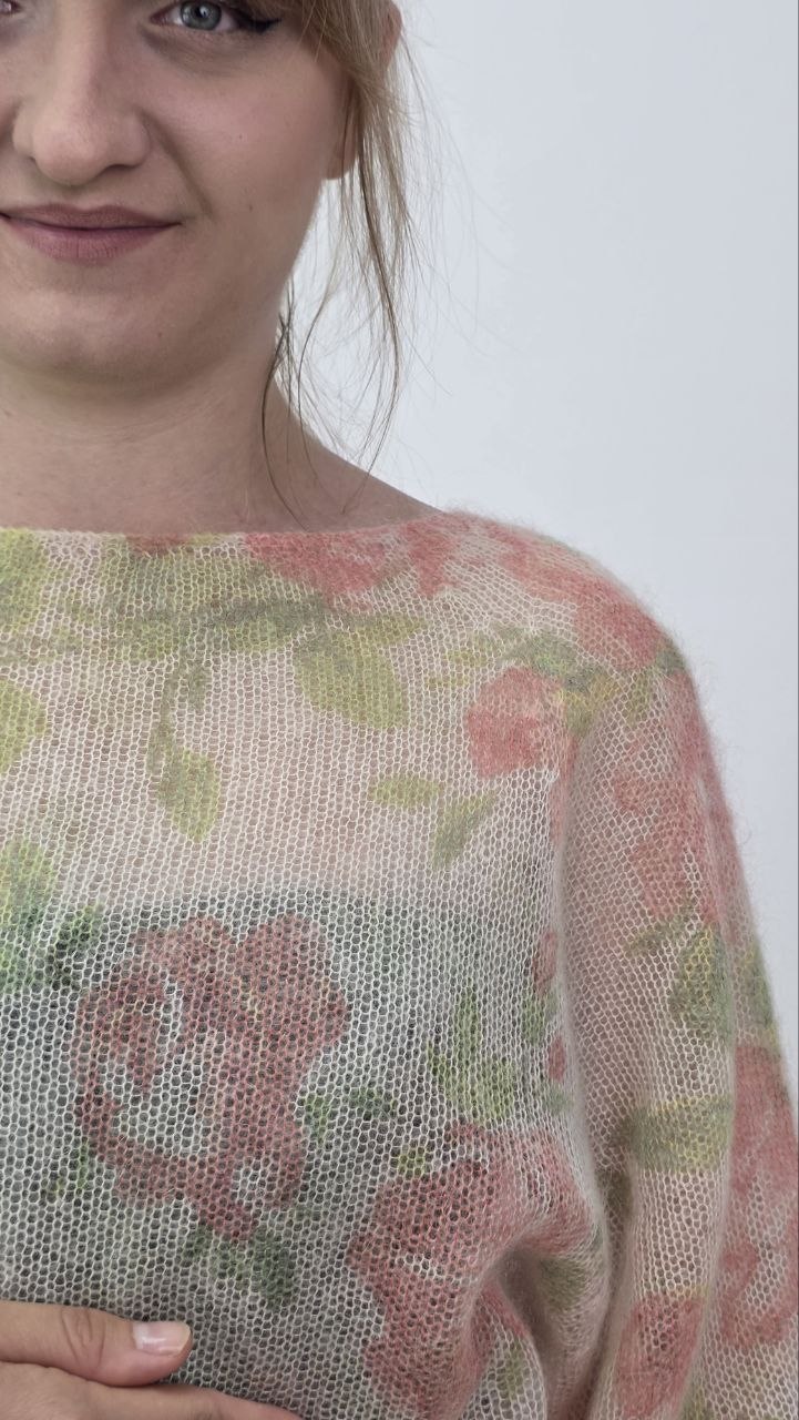 Sweter Moherowy BellaMora Peony– 70% Kid Moher - obrazek 4