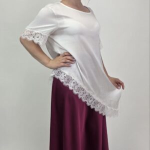 Bluzka asymetryczna Lace White z koronką